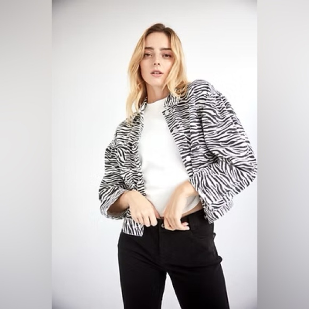 209 Wst 38 Zebra Denim Jacket